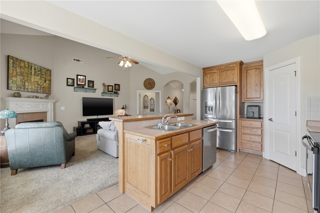 8477 W Vista Terrace Drive