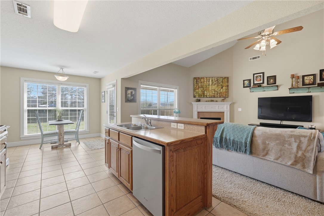 8477 W Vista Terrace Drive