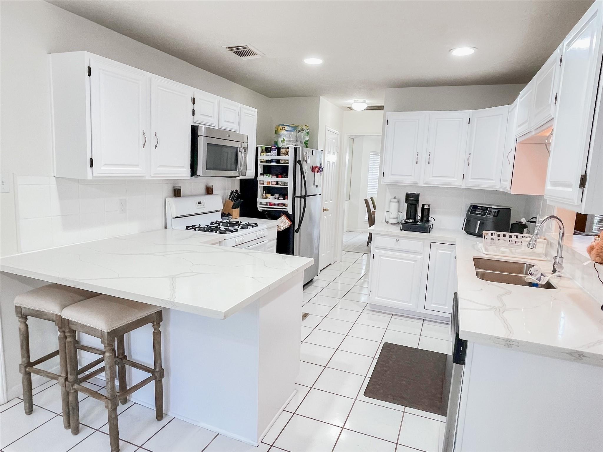 1414 New Cedars Drive