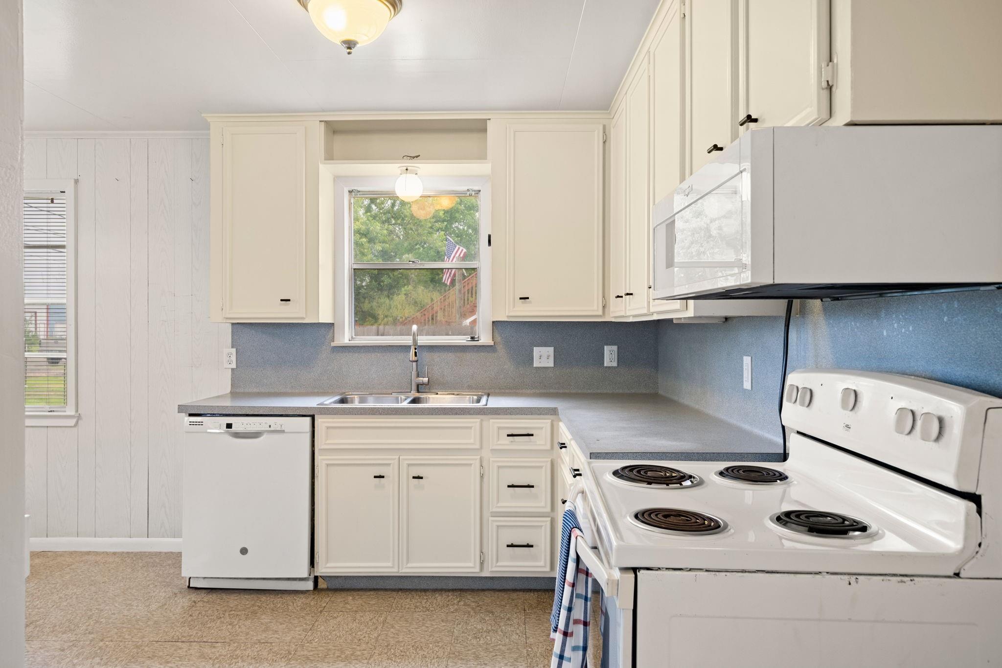 221 11th Street
