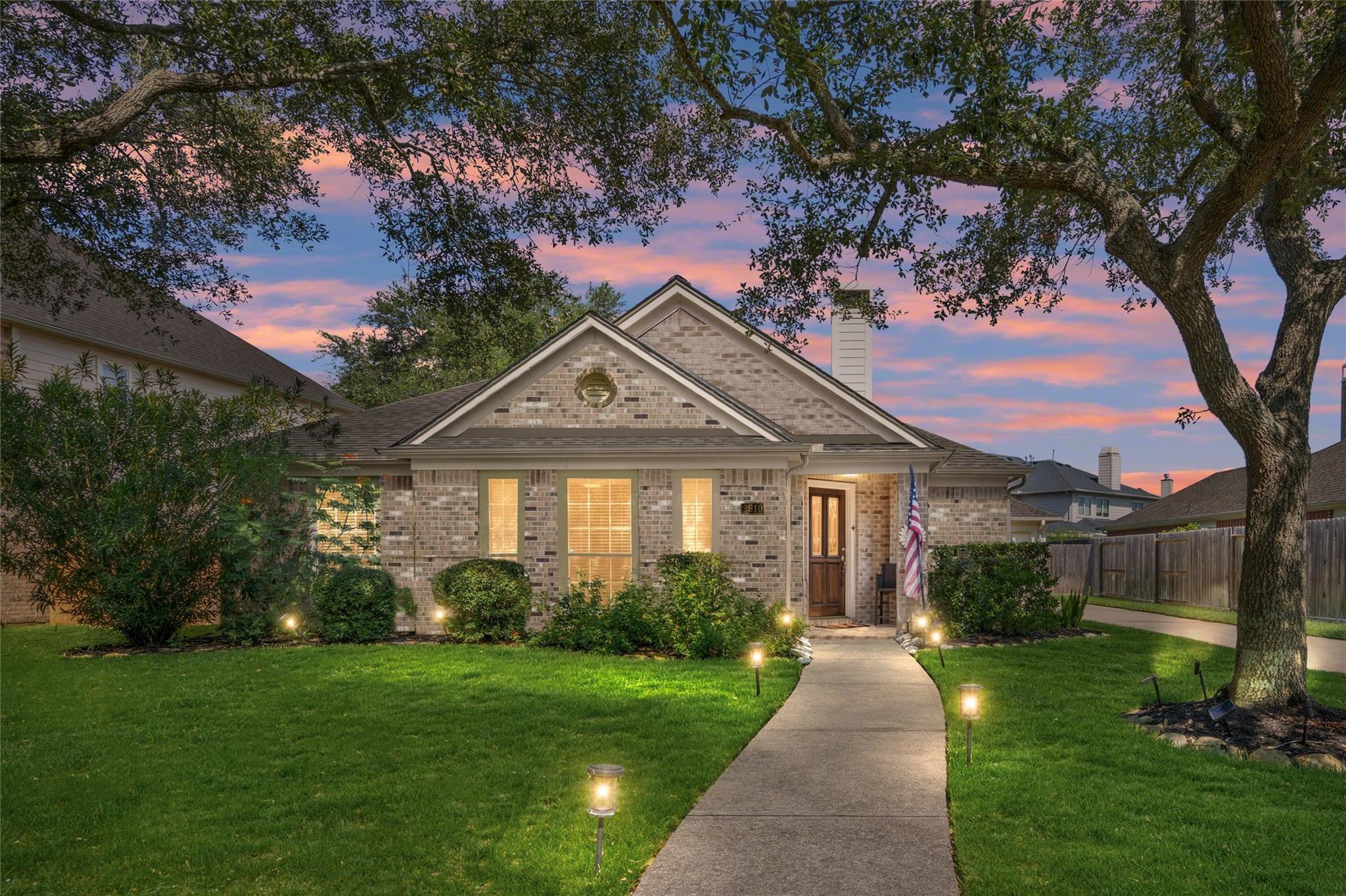 2910 Laguna Shores Lane