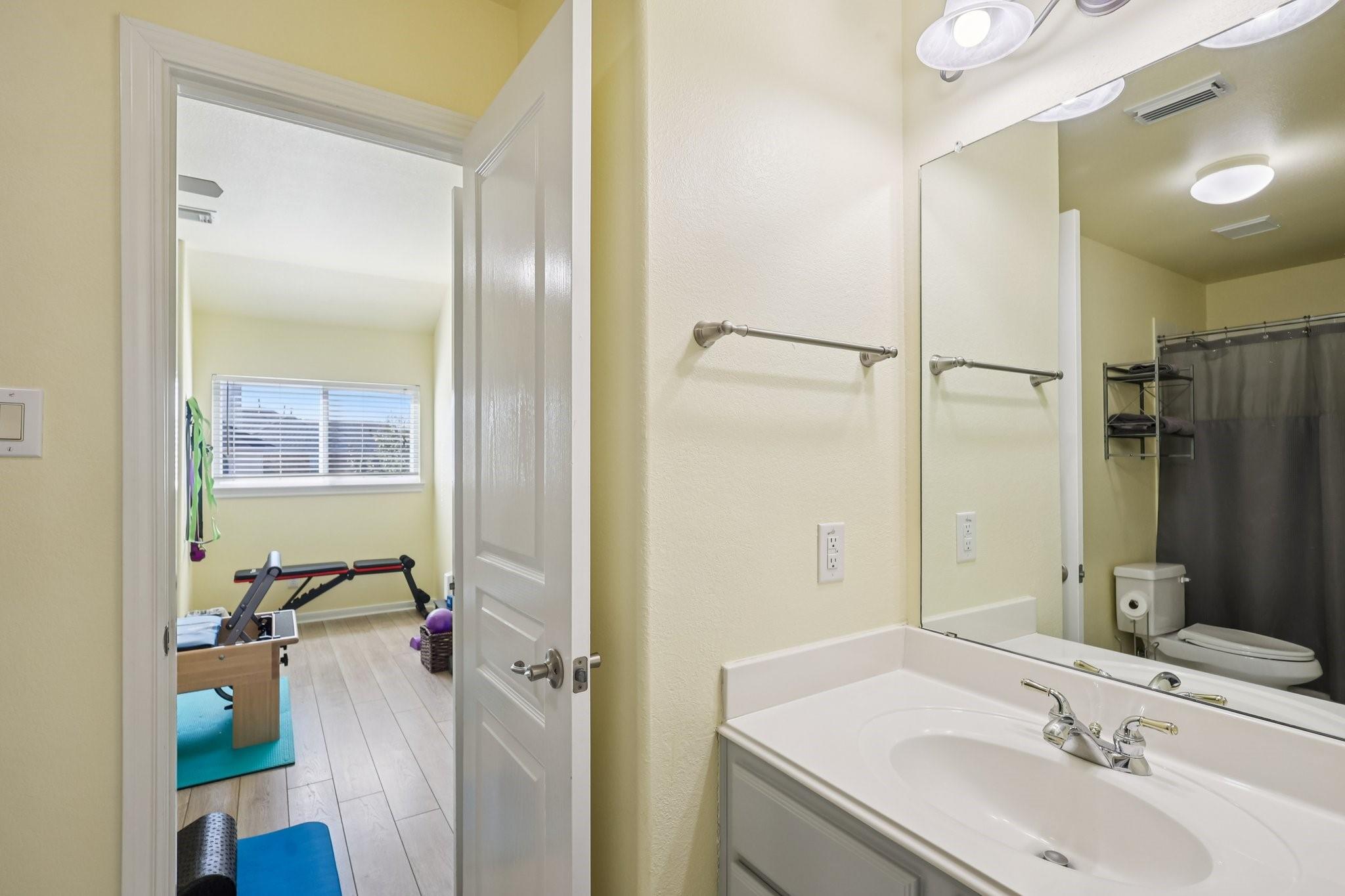 3205 Ashe Creek Drive