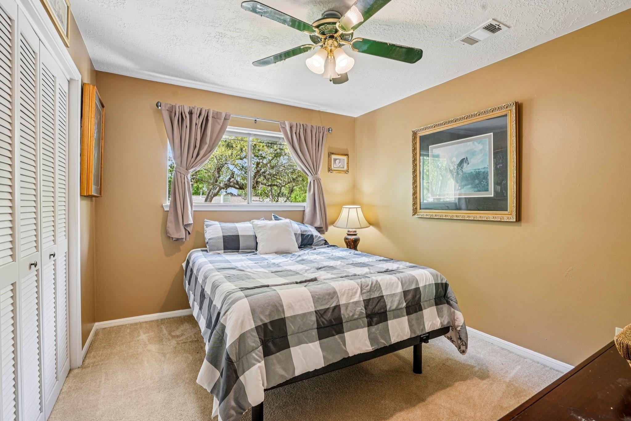 207 Lochnell Drive