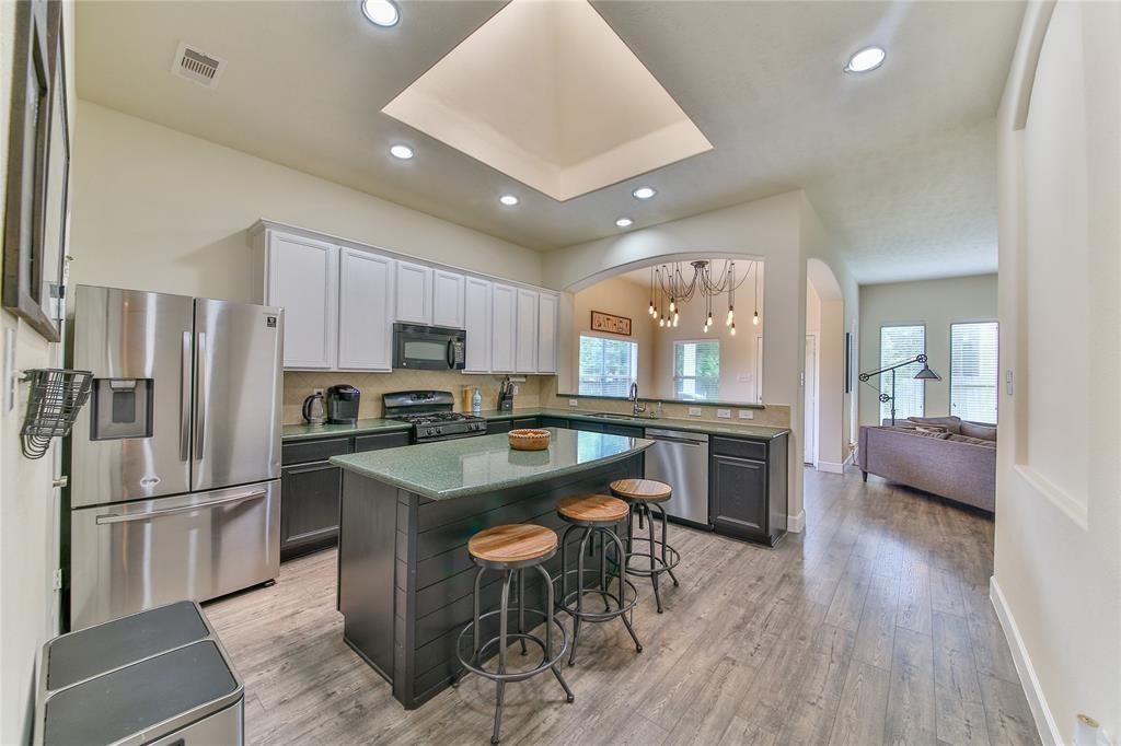 2301 Shadow Falls Lane