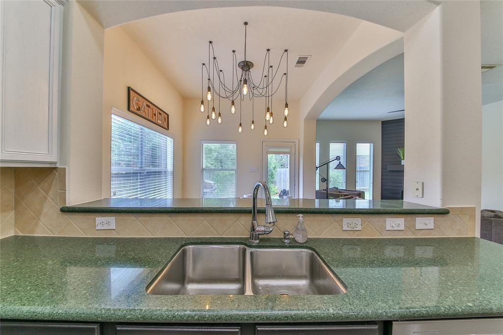 2301 Shadow Falls Lane