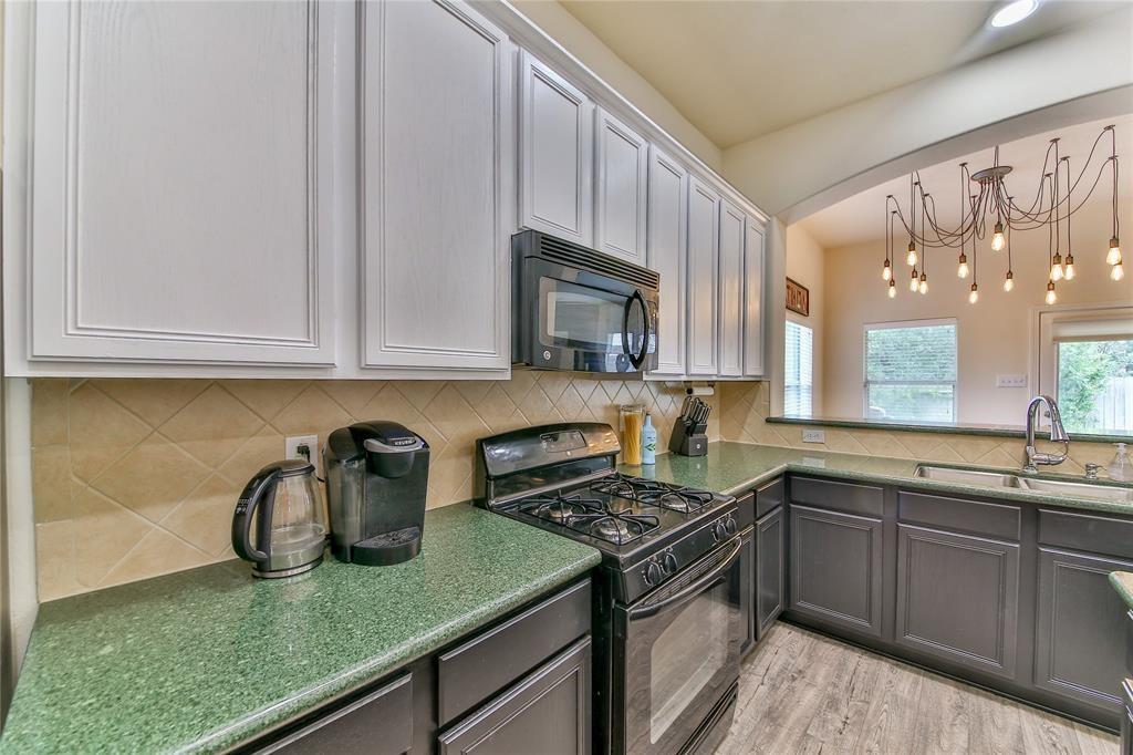 2301 Shadow Falls Lane