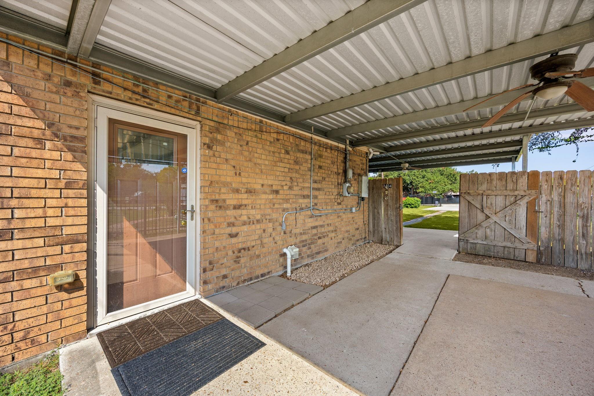 8434 Folkstone Lane