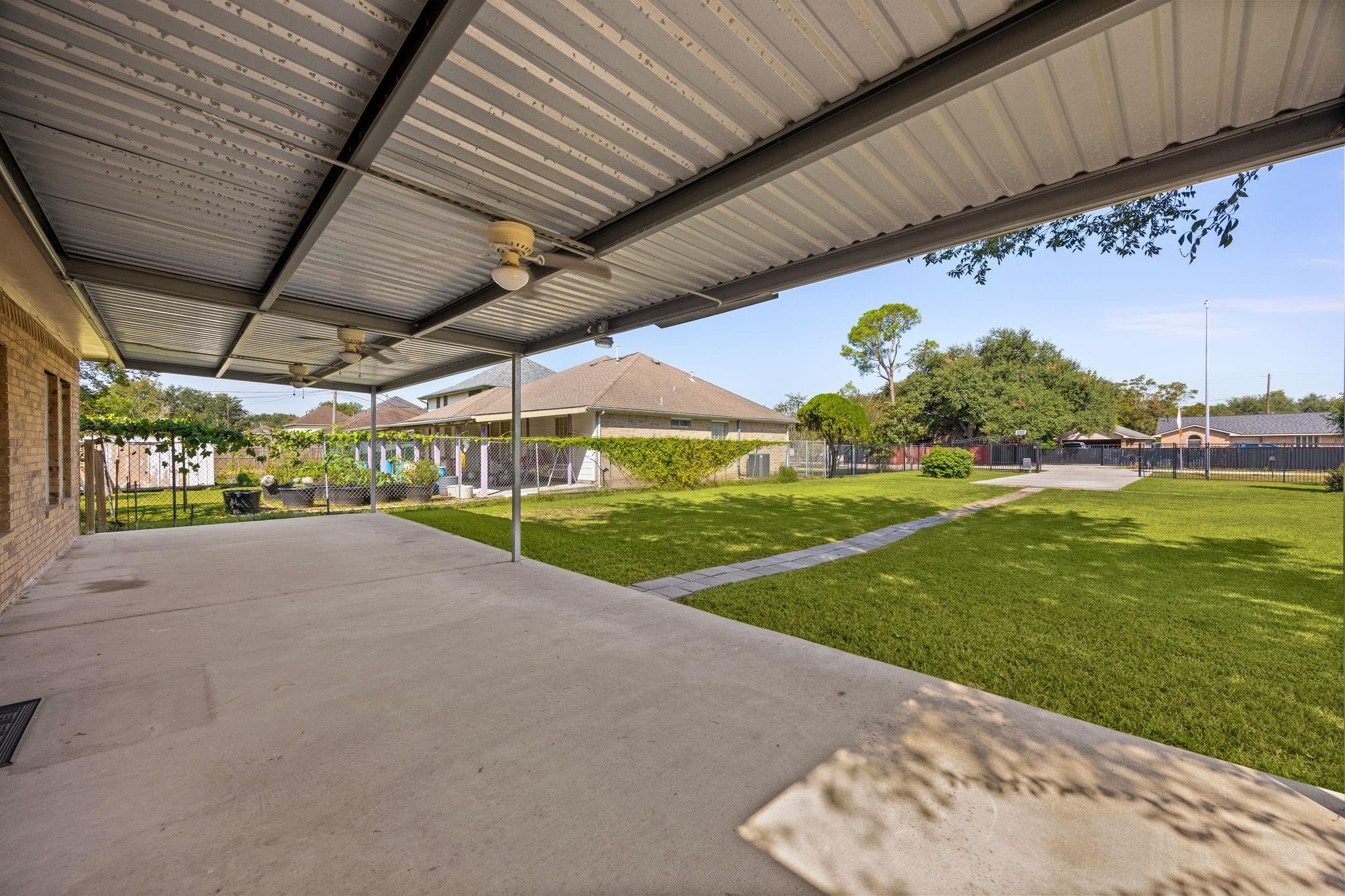 8434 Folkstone Lane
