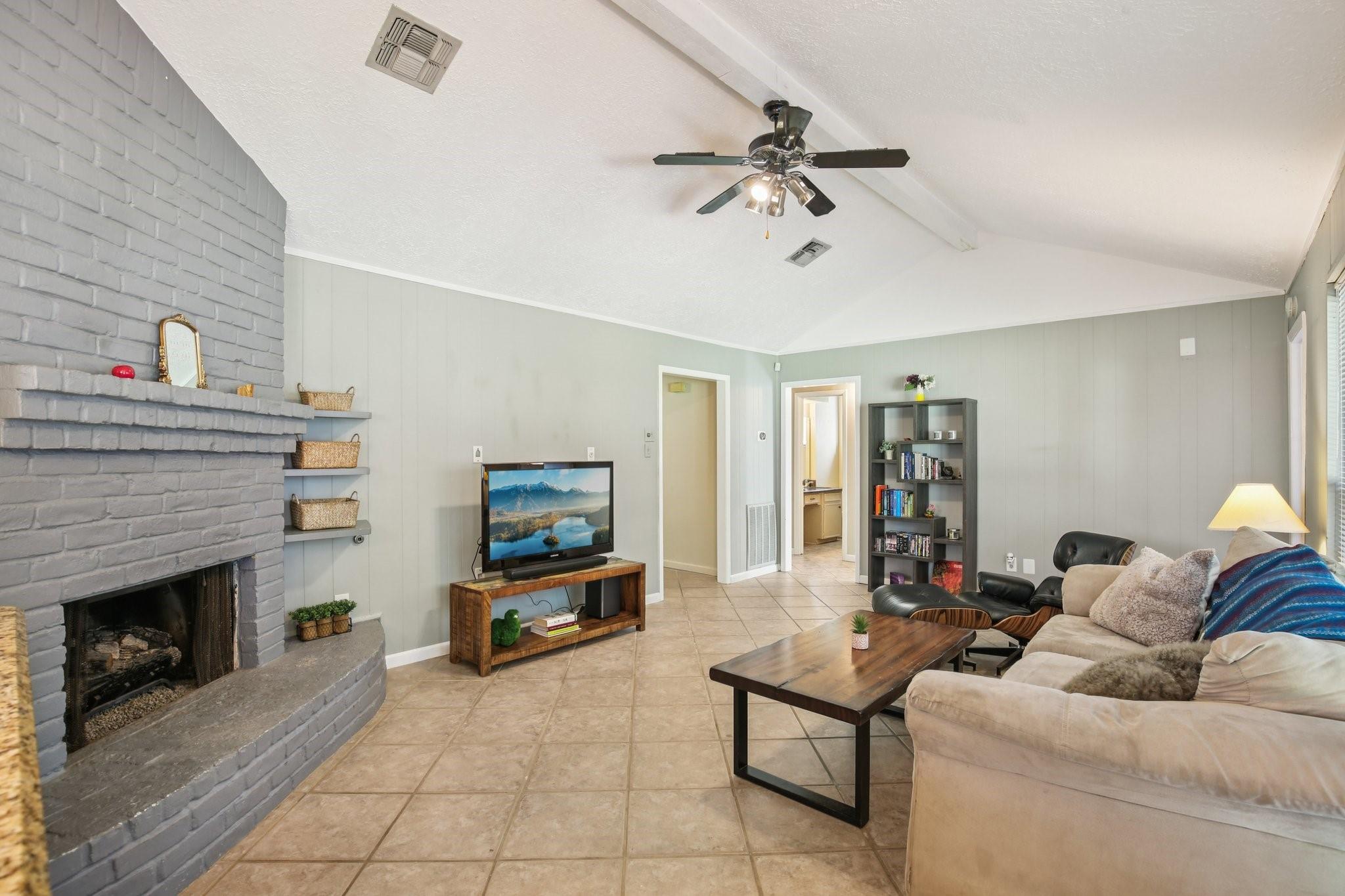 15126 Silverman Street