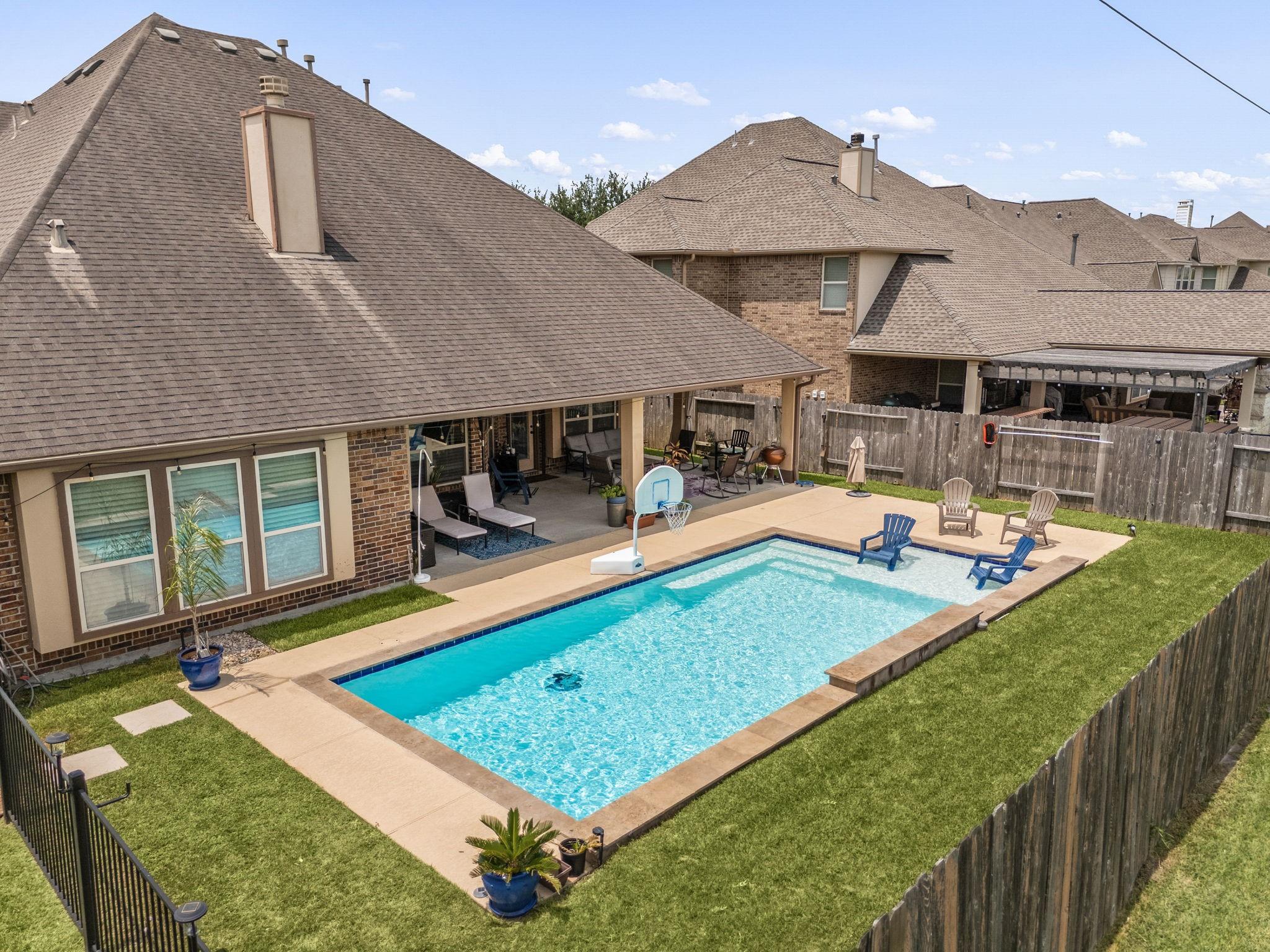 1332 Altavilla Lane
