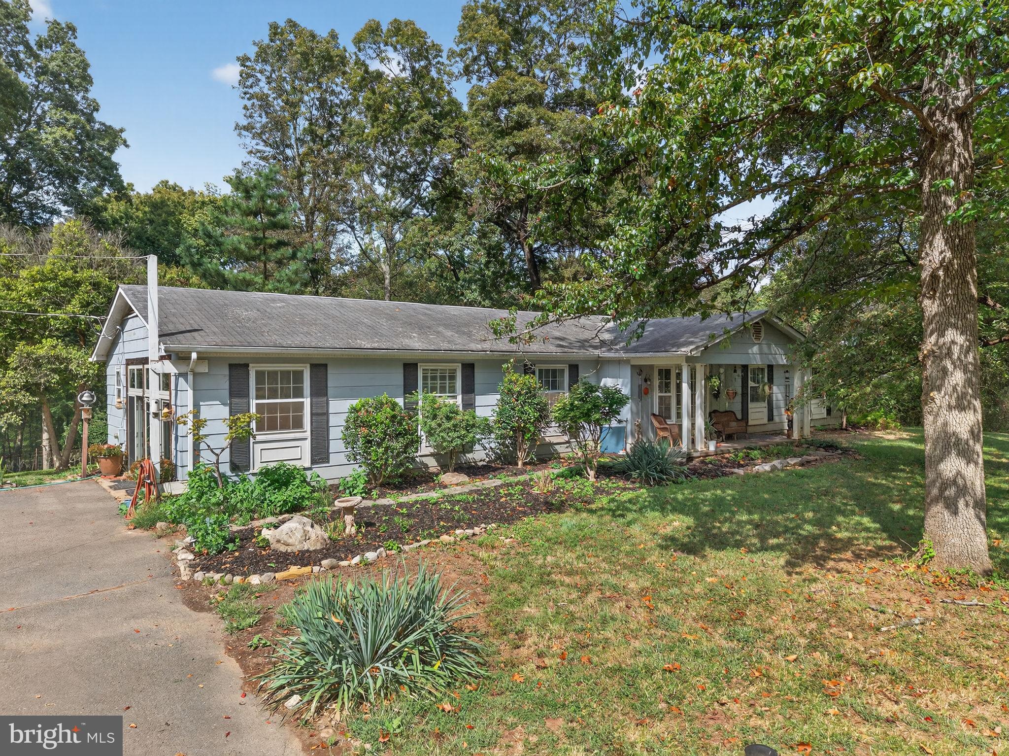 3830 MOUNT ATLAS LANE
