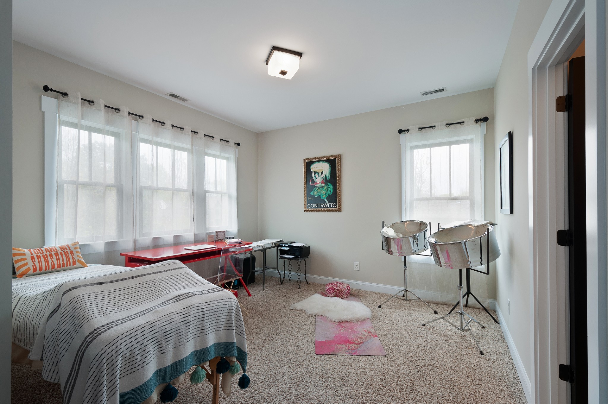 929 Clayton Ave