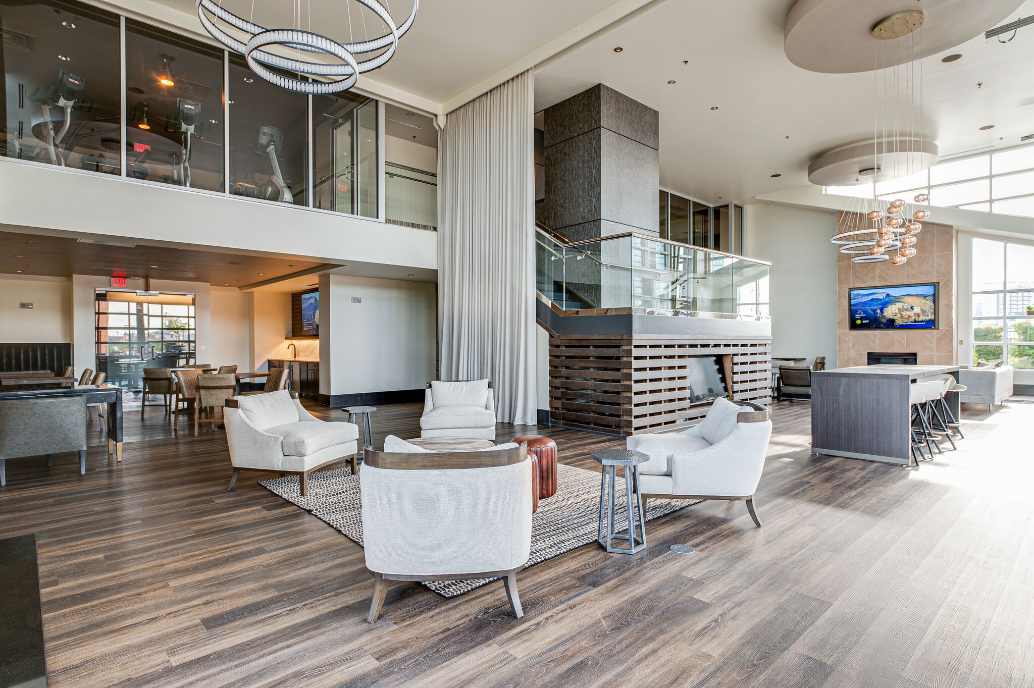 600 12th Ave S Unit: 1112