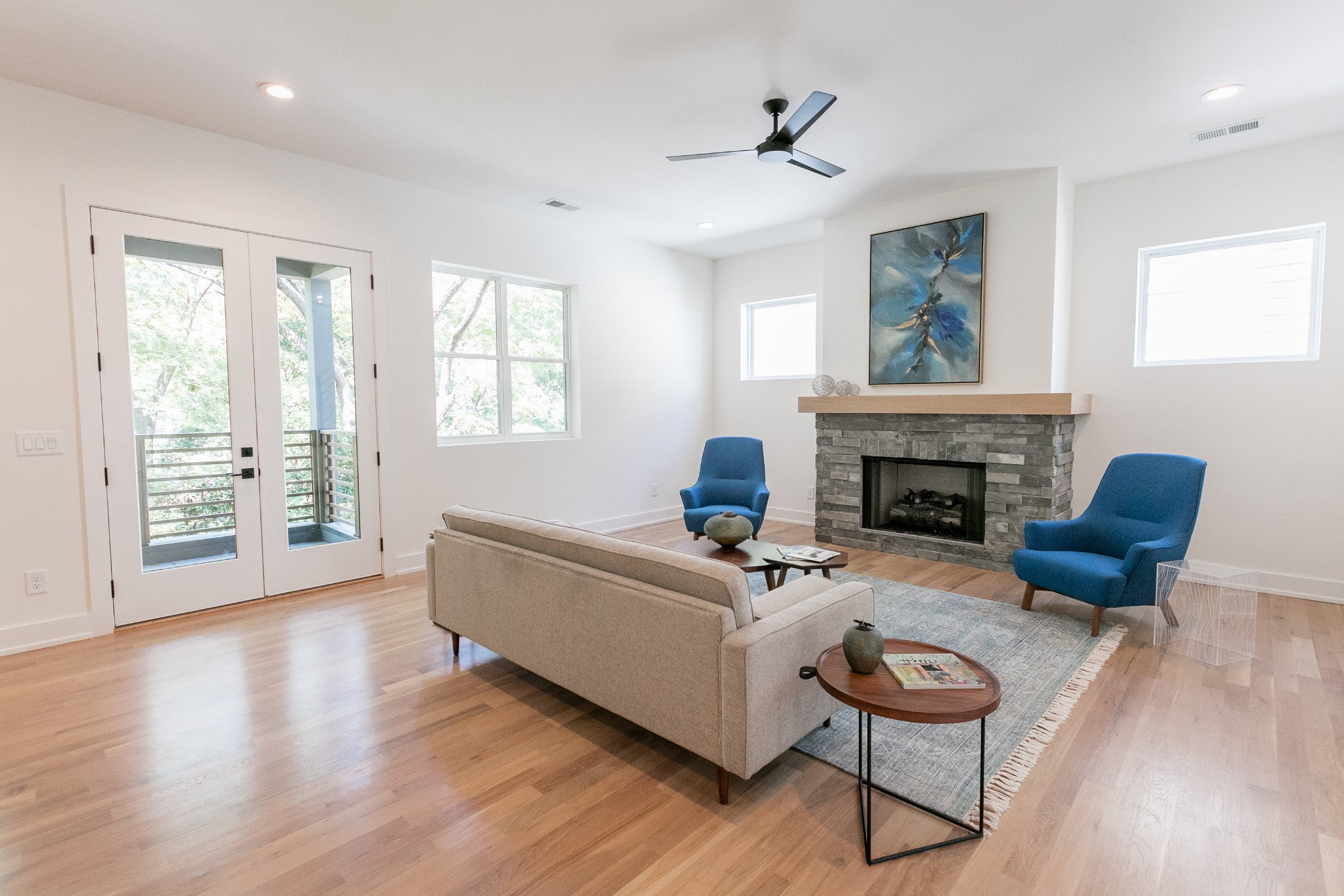 1314 Grandview Dr