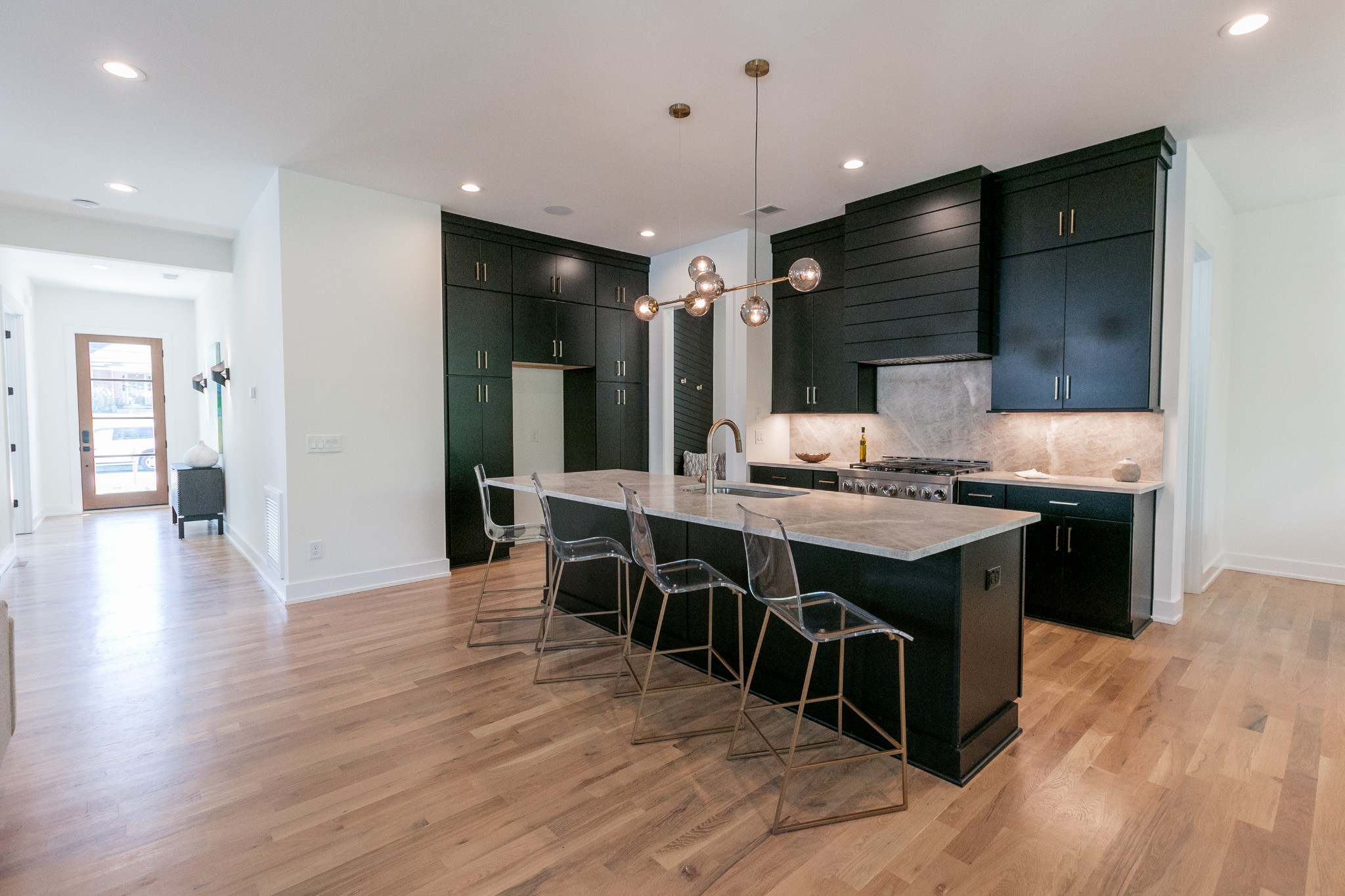 1314 Grandview Dr