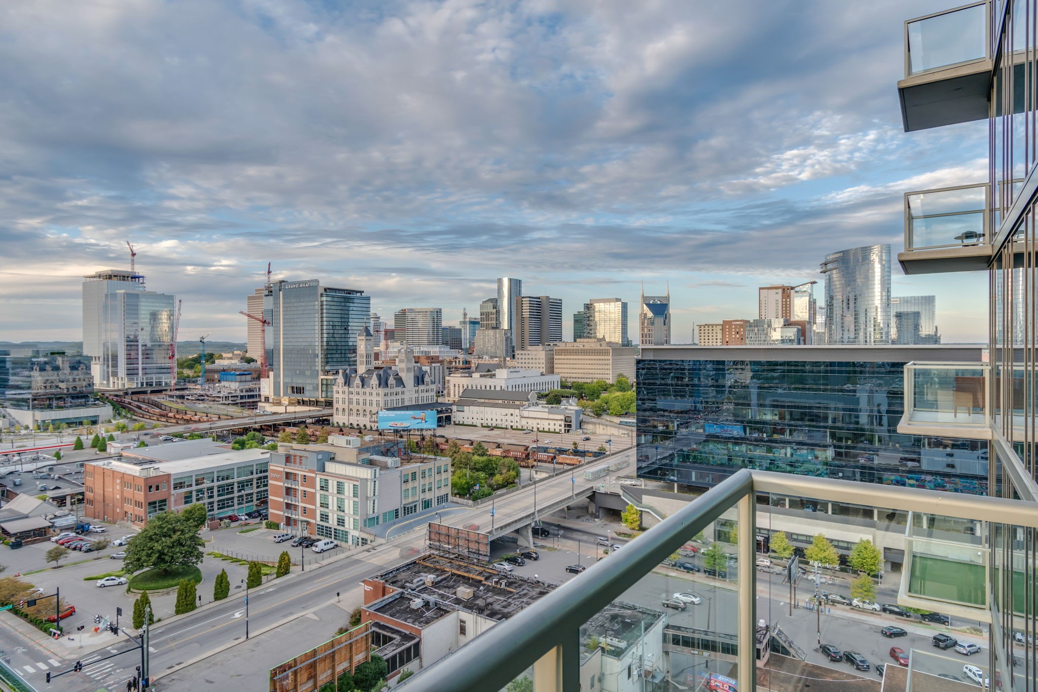 1212 Laurel St Unit: 1202