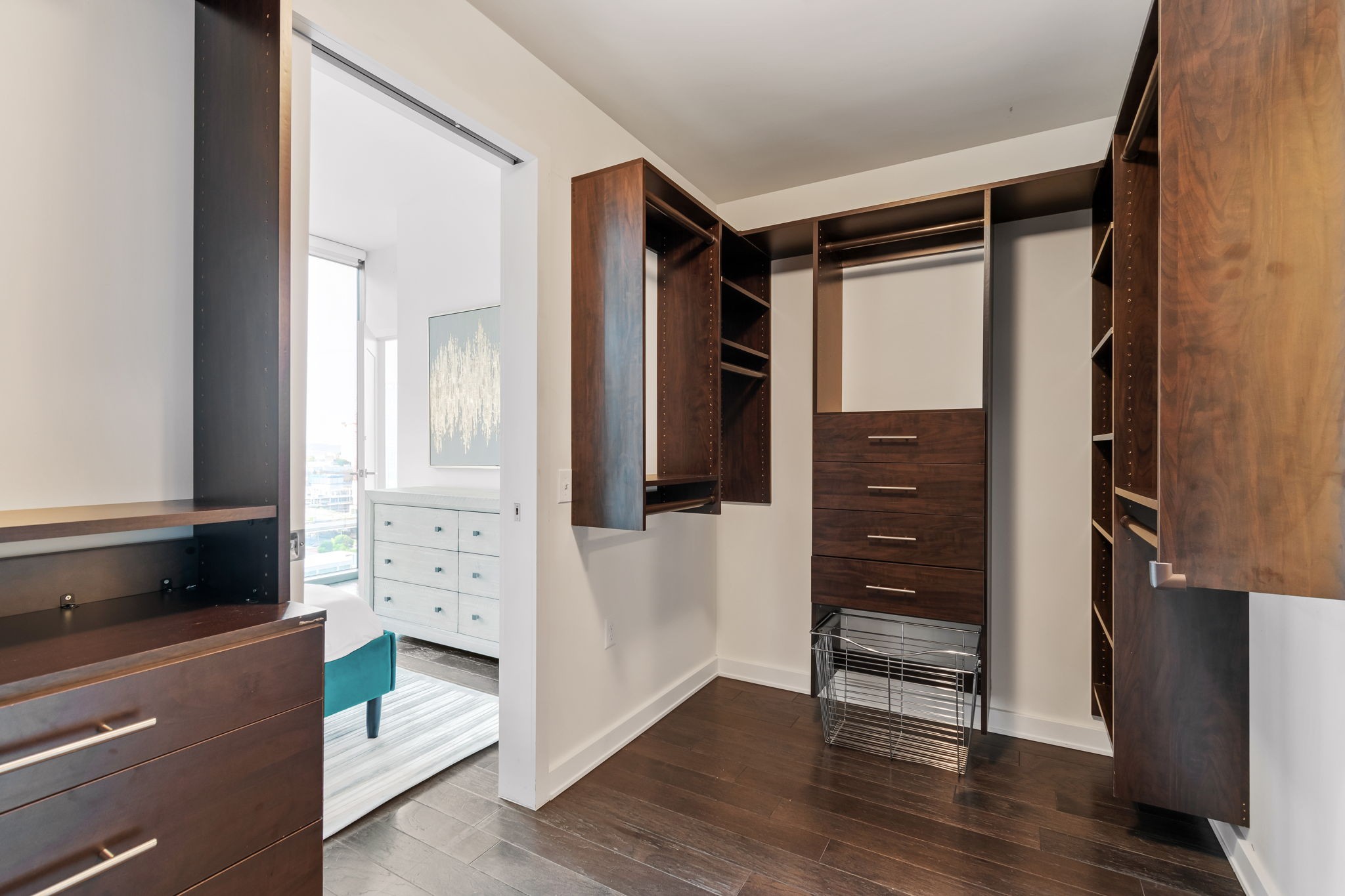1212 Laurel St Unit: 1202