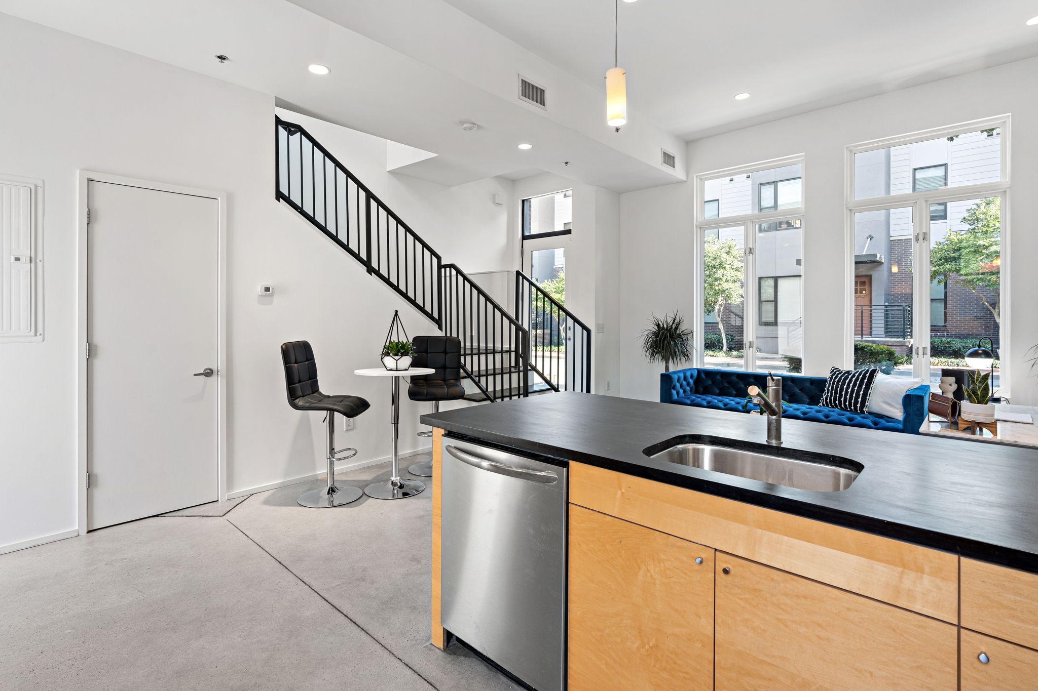 500 Madison St Unit: 107