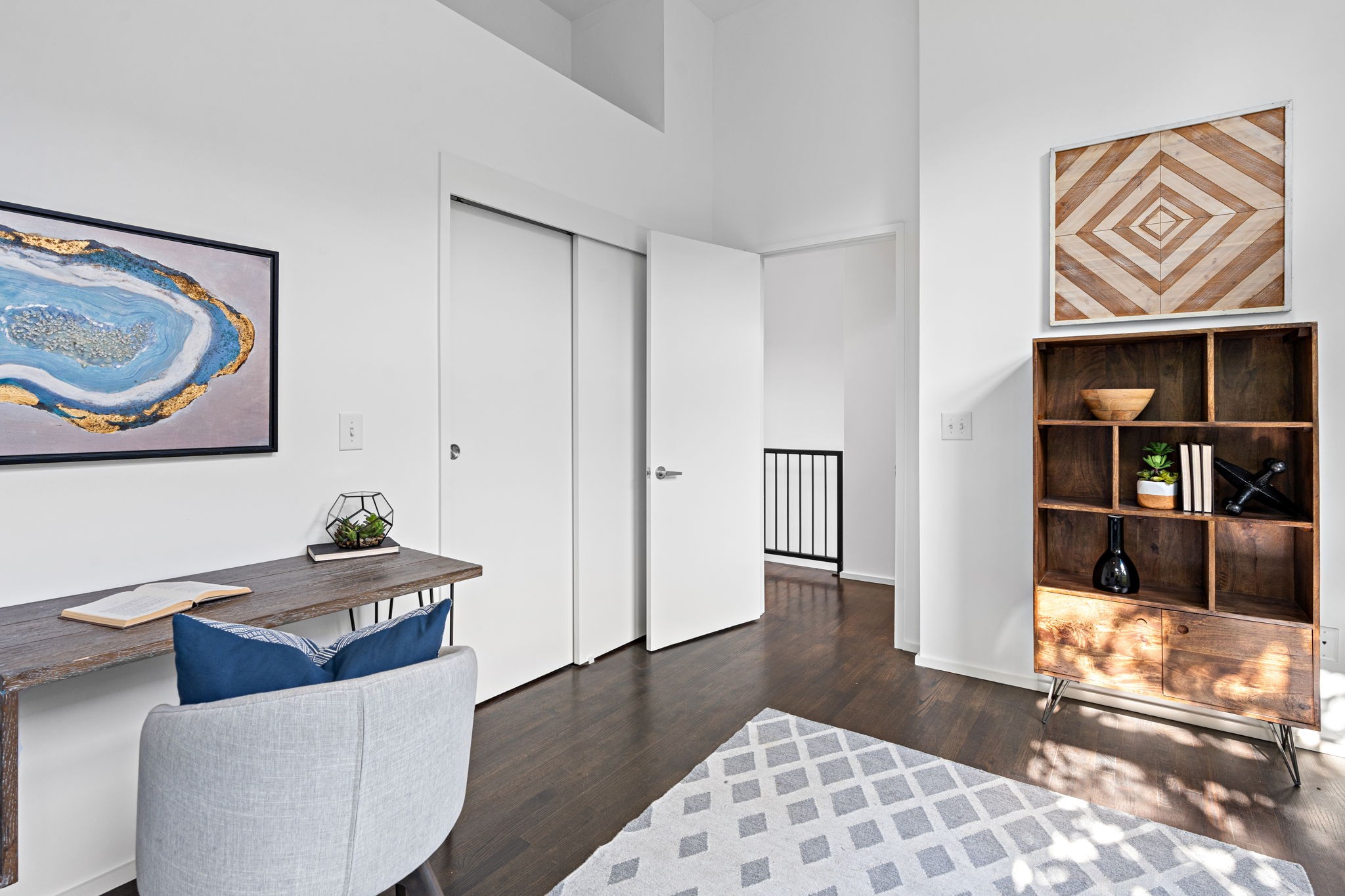 500 Madison St Unit: 107