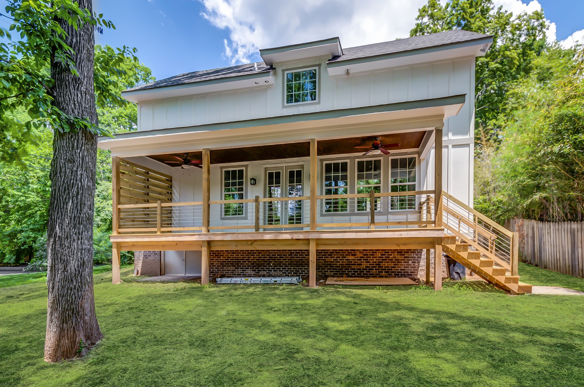 2203B Sharondale Dr