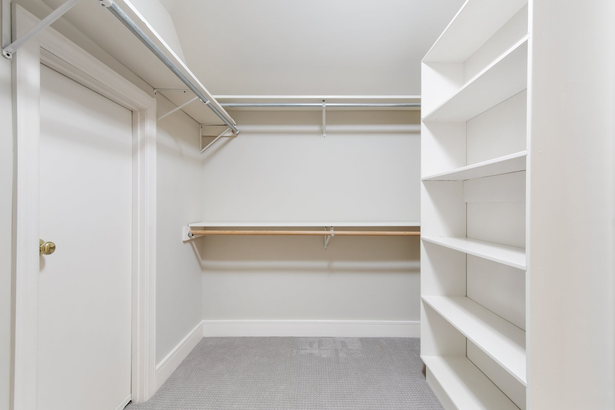 121 Abbeywood Dr