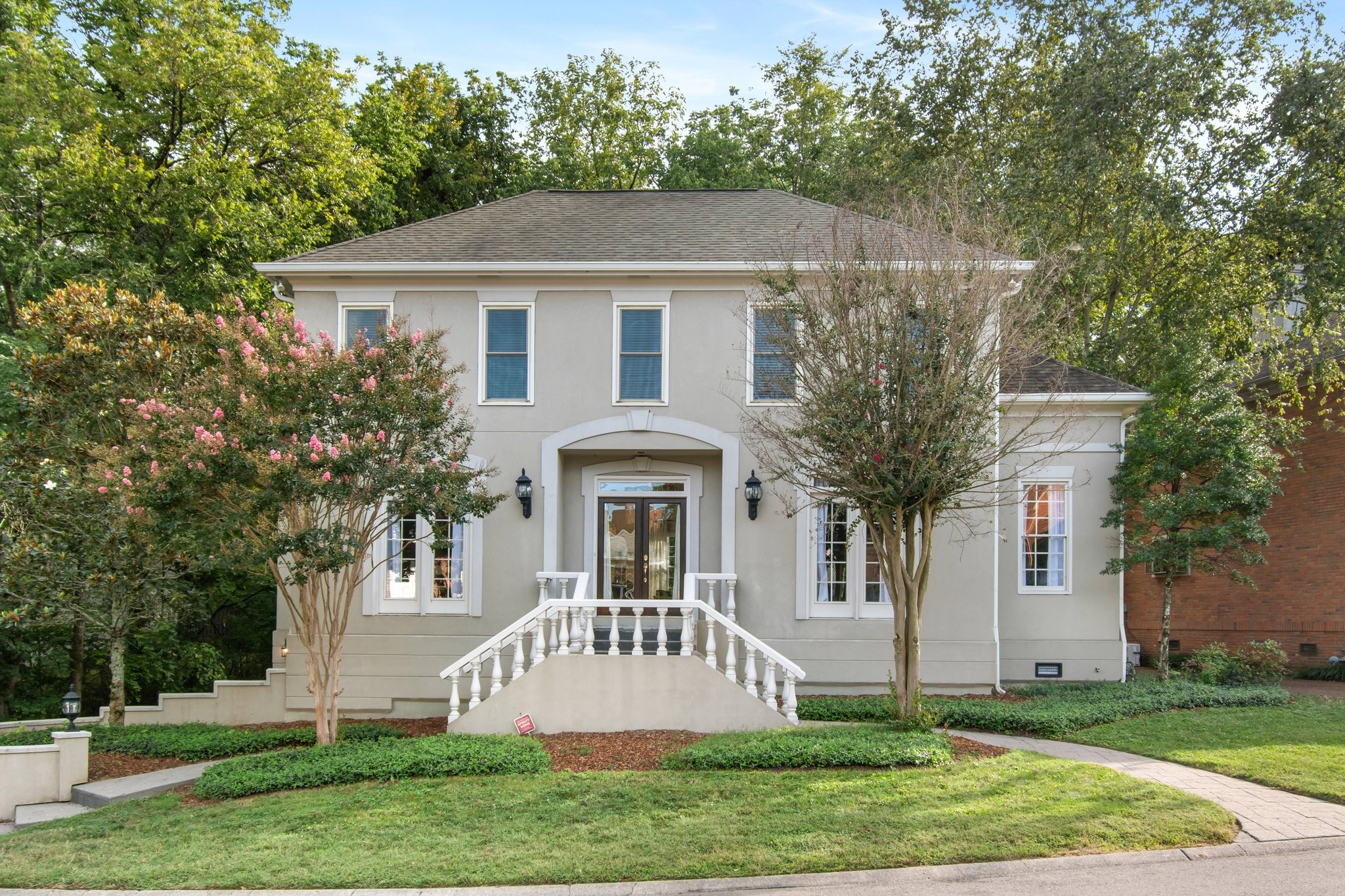 121 Abbeywood Dr