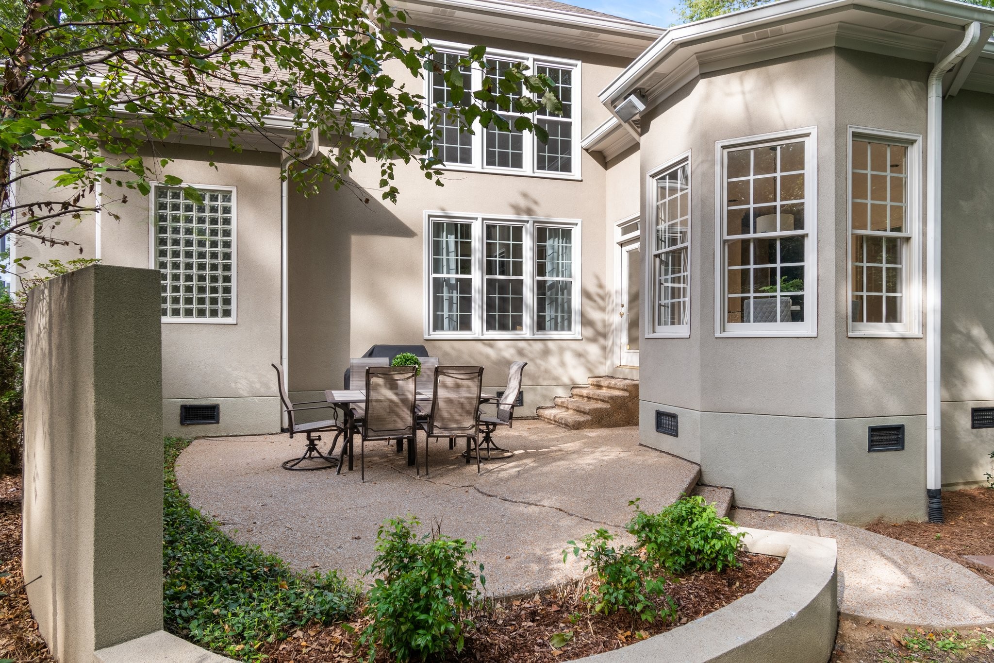 121 Abbeywood Dr