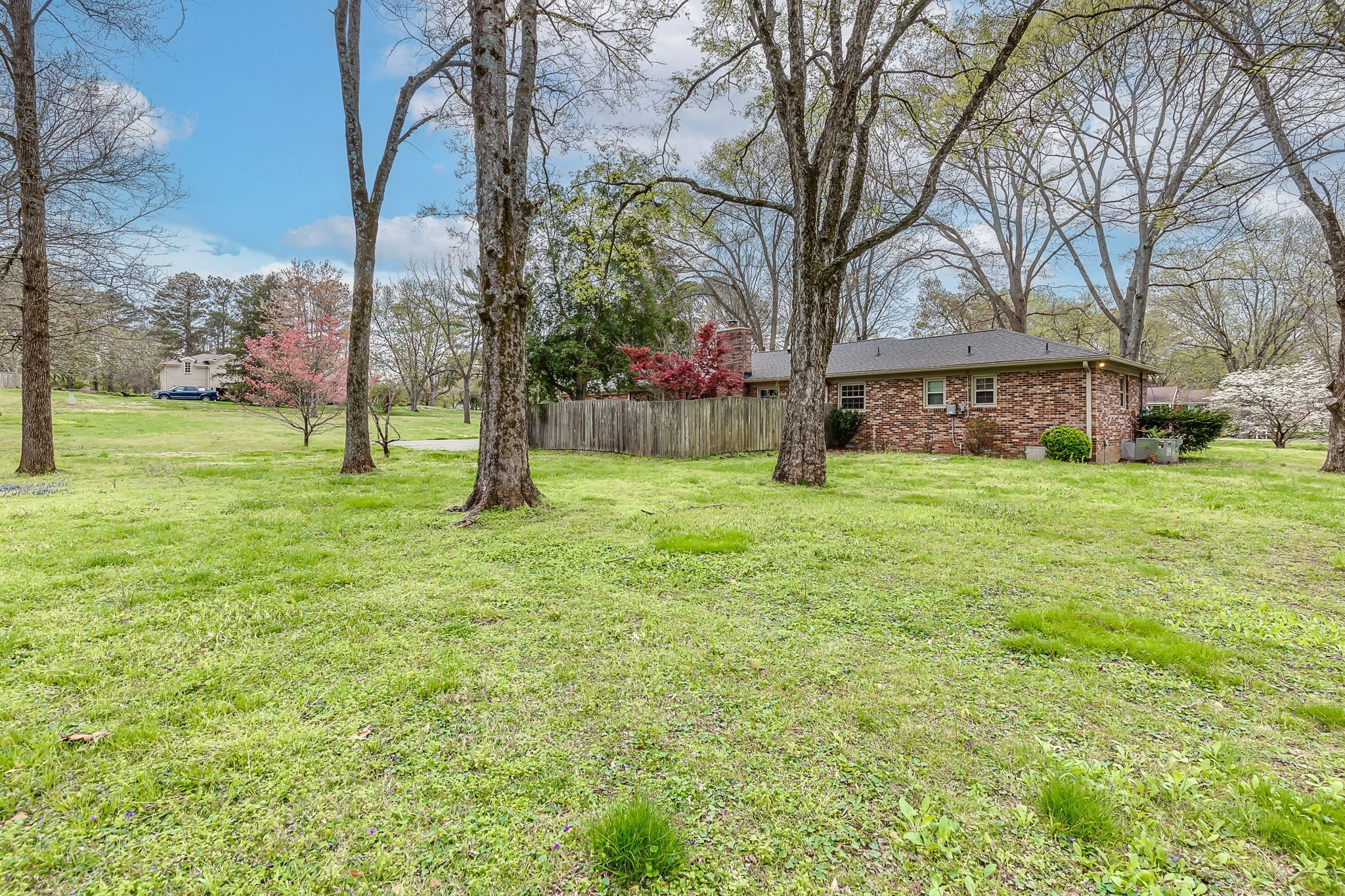 1416 Parker Pl