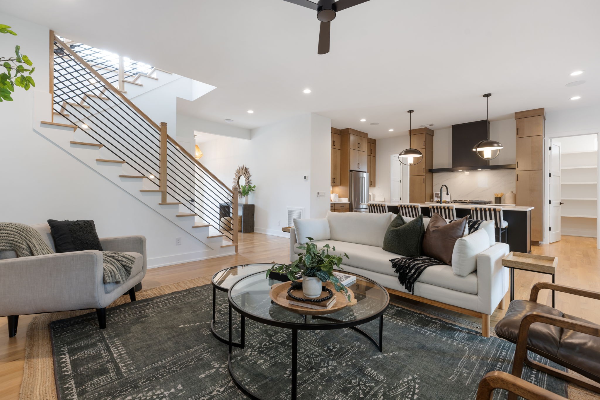 1316 Grandview Dr