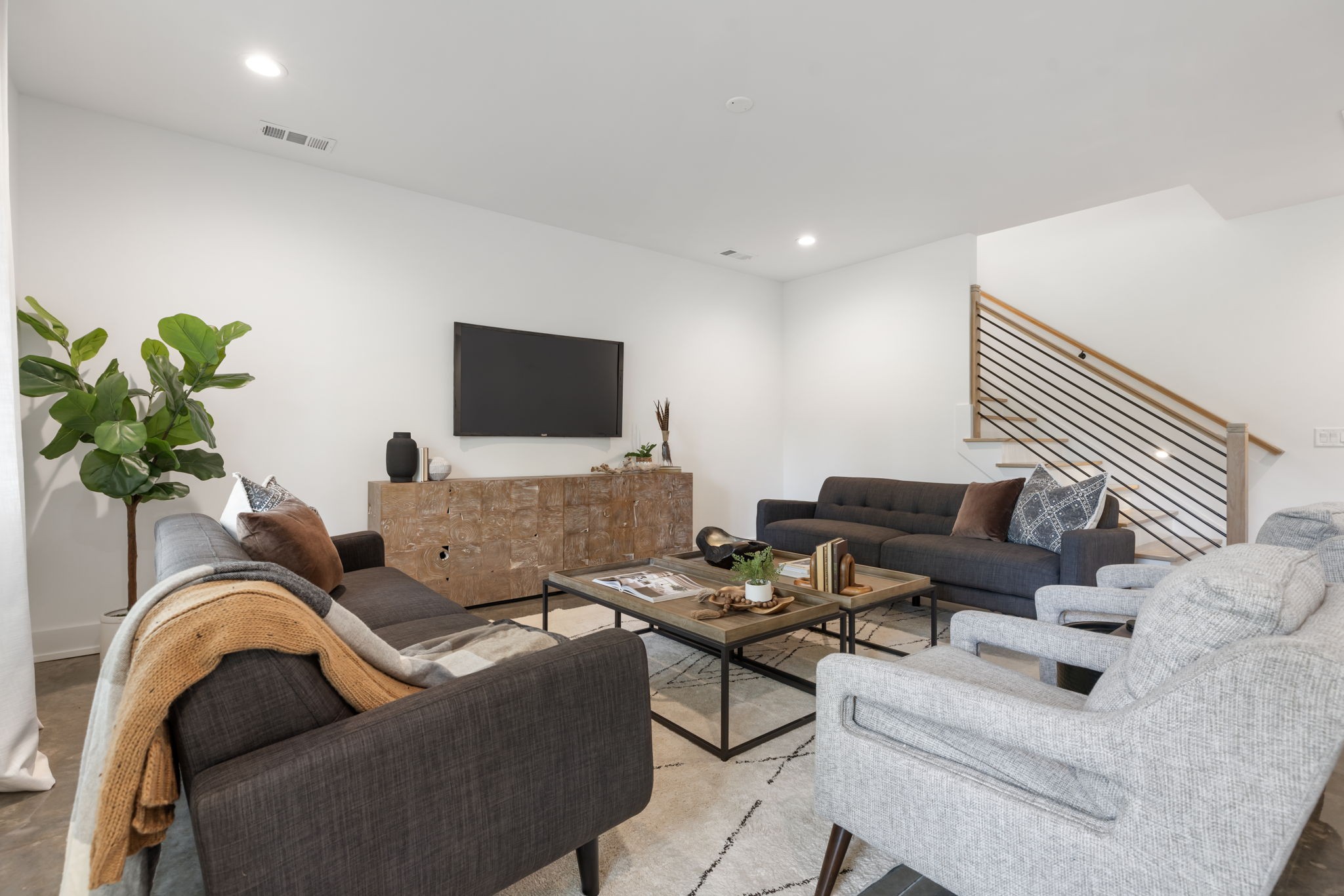 1316 Grandview Dr