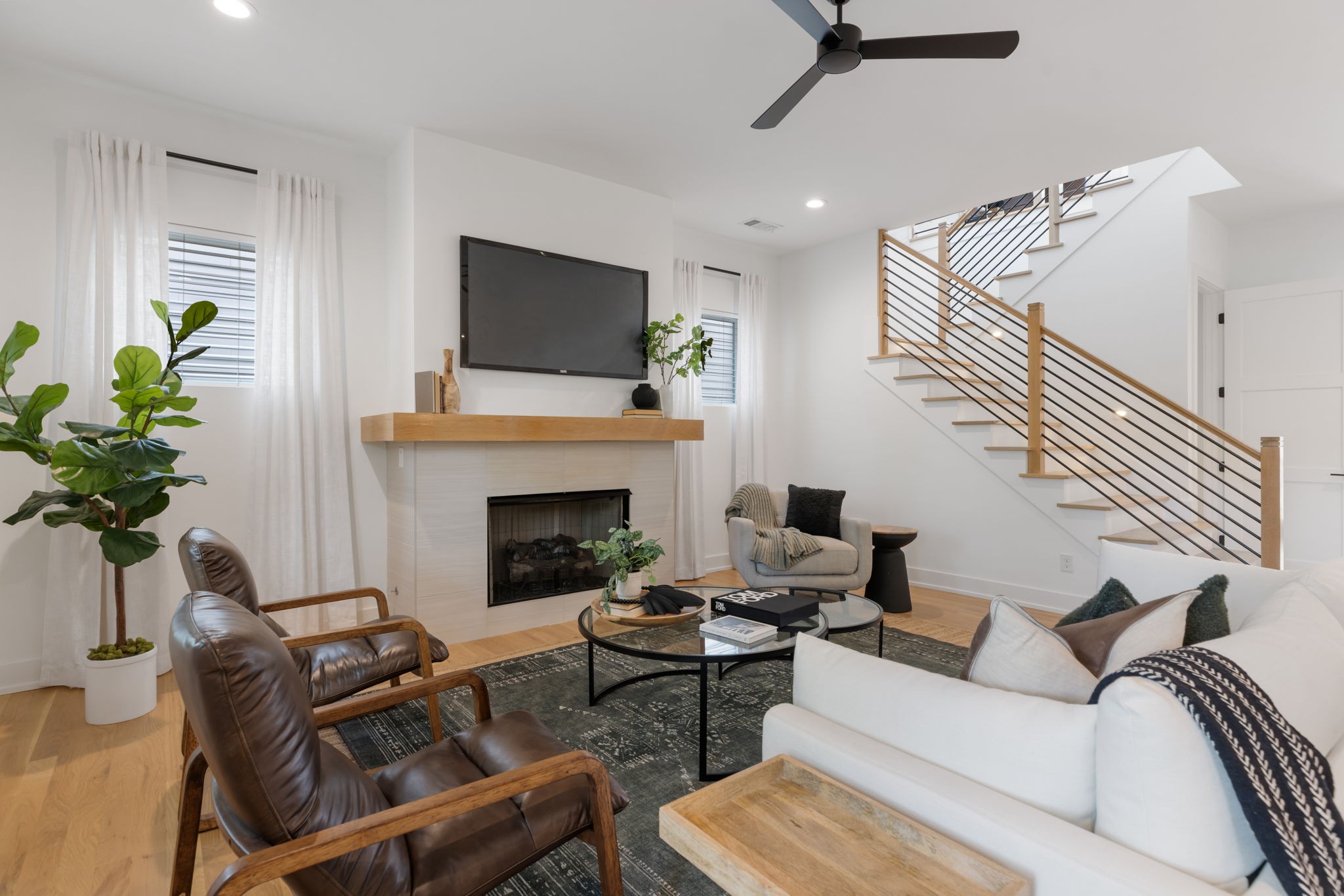 1316 Grandview Dr