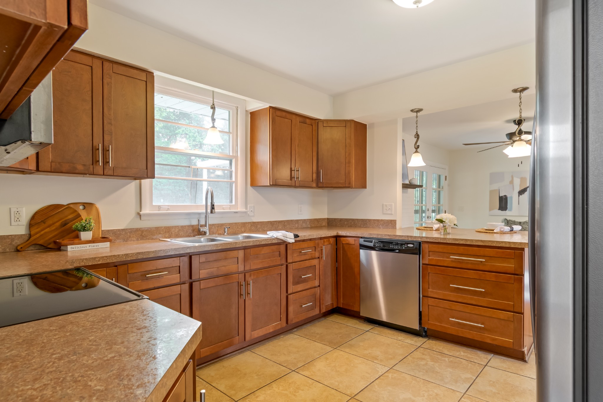 135 Southridge Dr