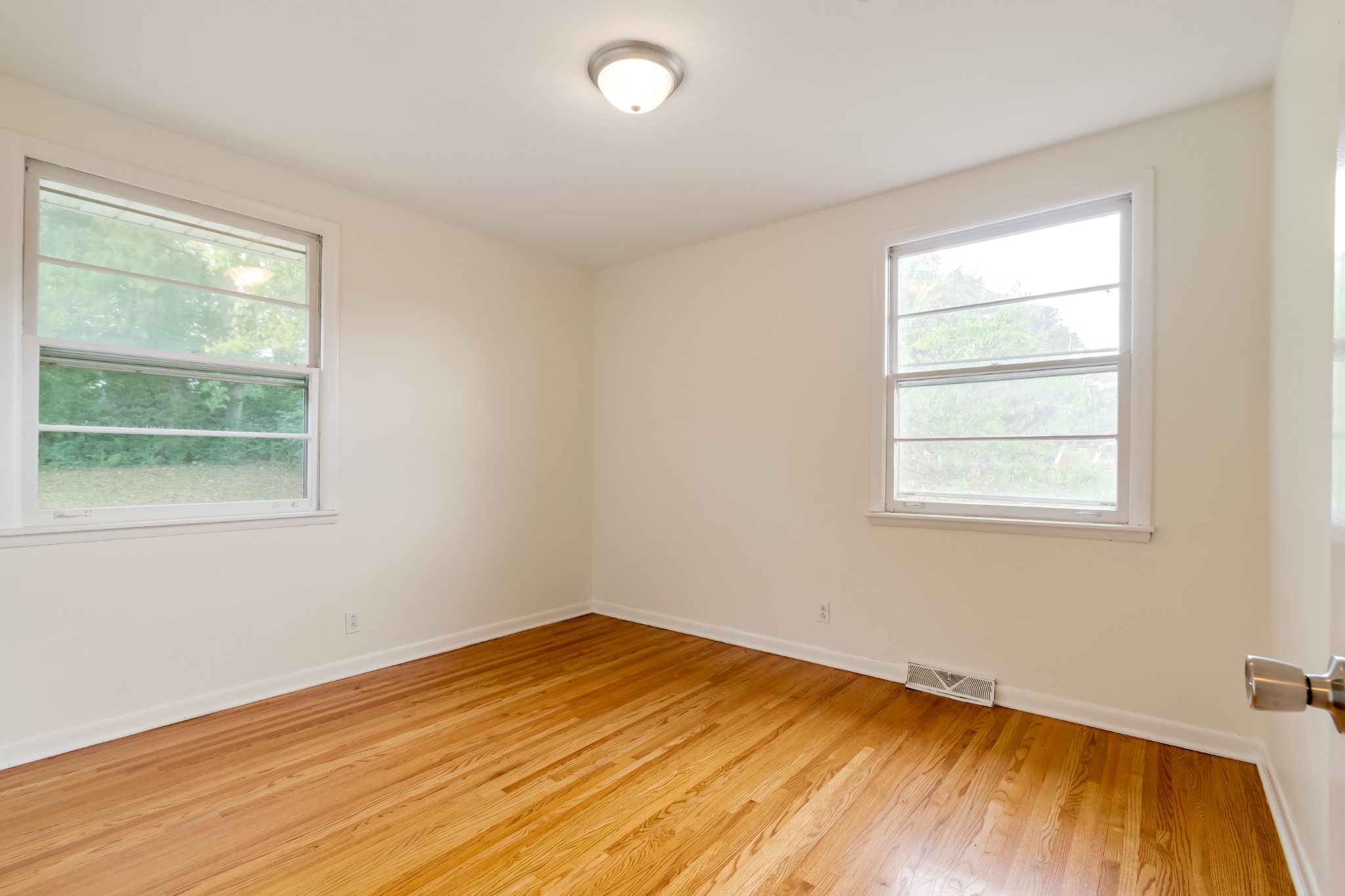 135 Southridge Dr