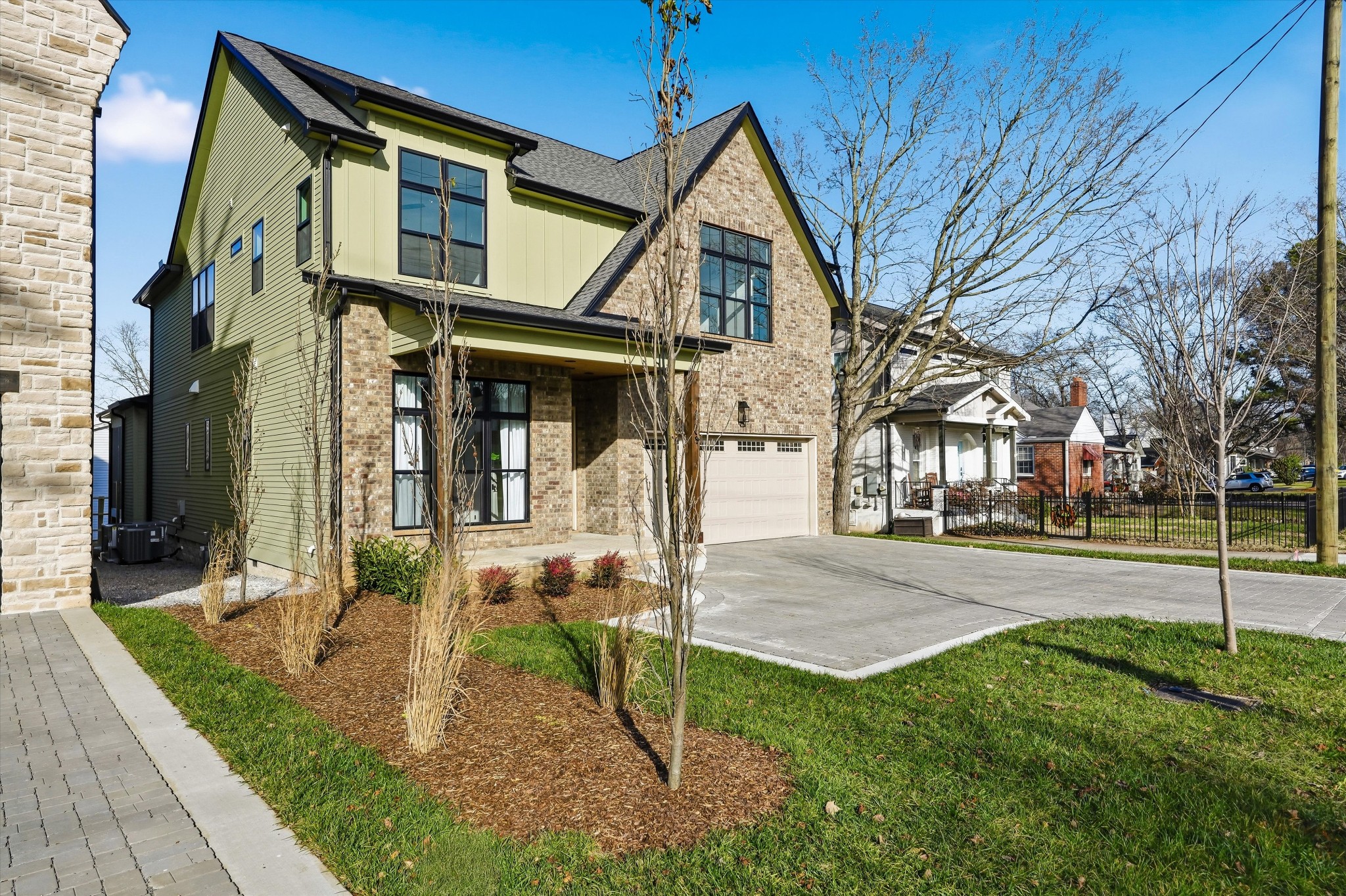4308 Westlawn Dr