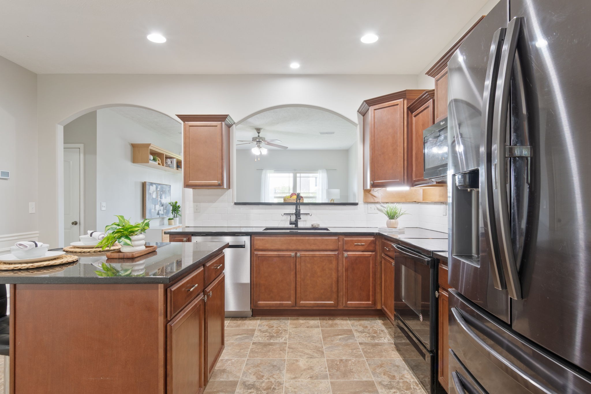 1504 Halverson Dr