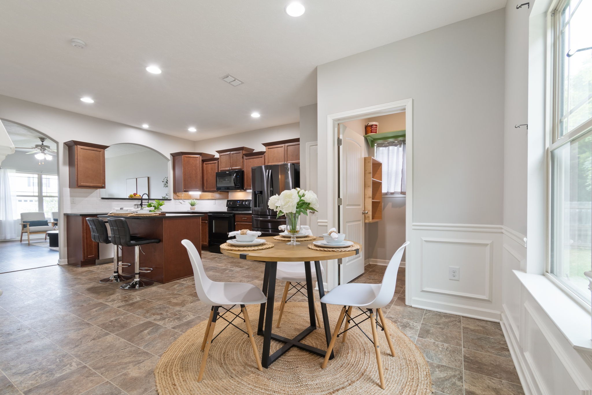 1504 Halverson Dr