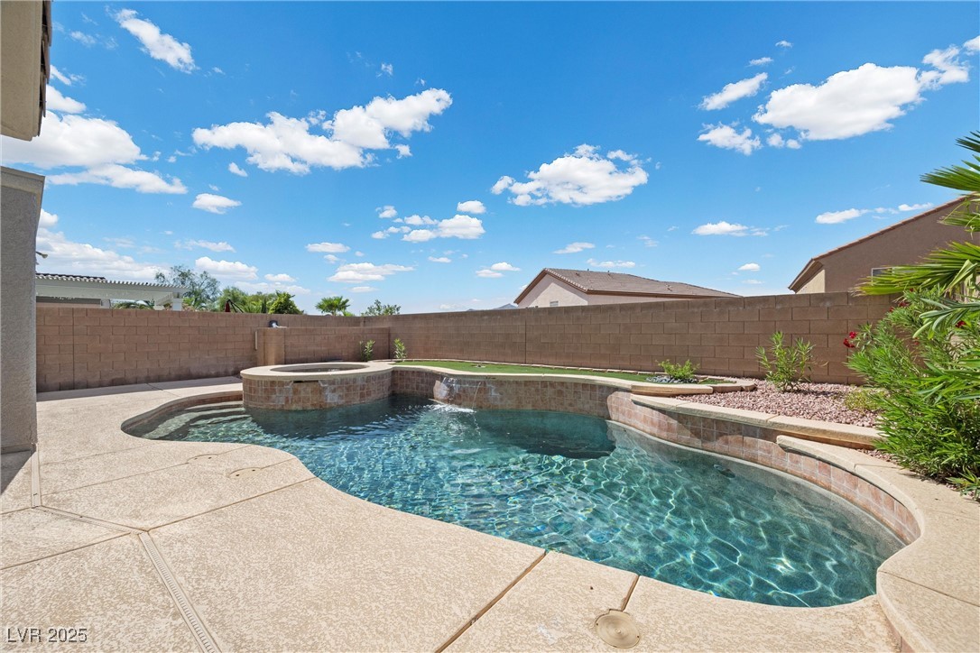 2465 Sturrock Drive