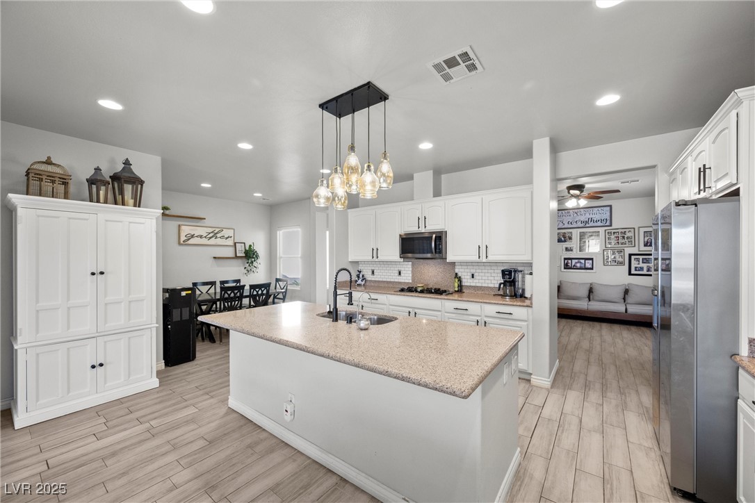 2465 Sturrock Drive