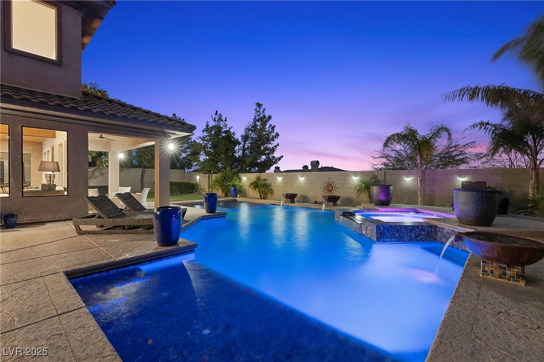 320 Lorelei Rock Street