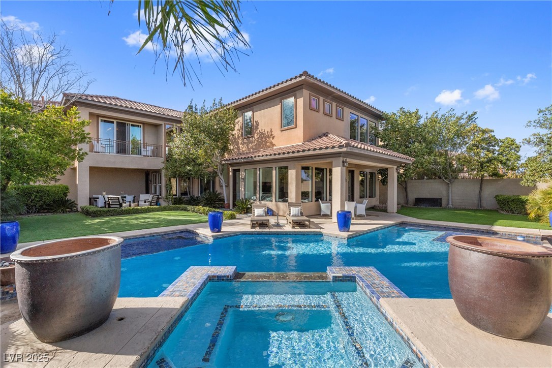 320 Lorelei Rock Street
