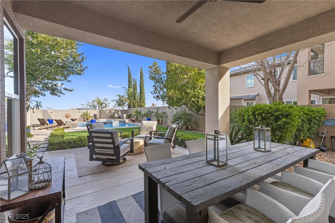 320 Lorelei Rock Street