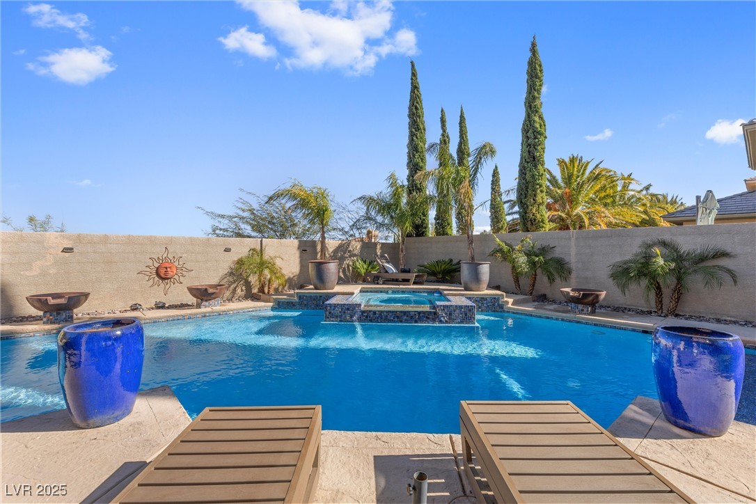 320 Lorelei Rock Street