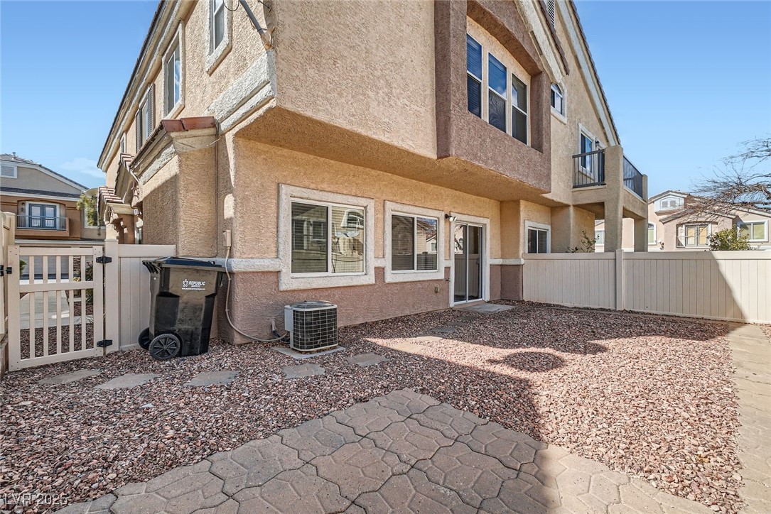 1142 Heavenly Harvest Place 2