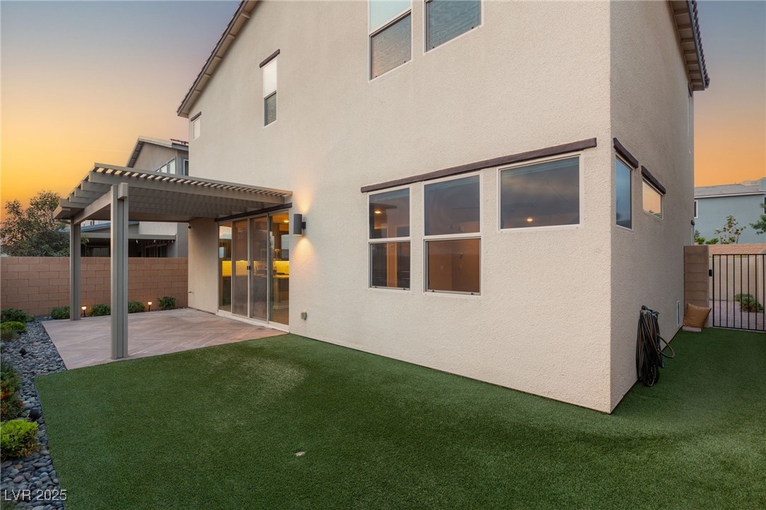 2613 Adesso Place