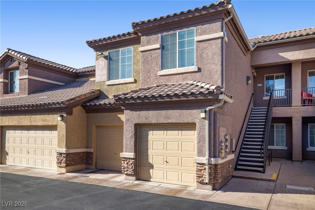6868 Sky Pointe Drive 2076