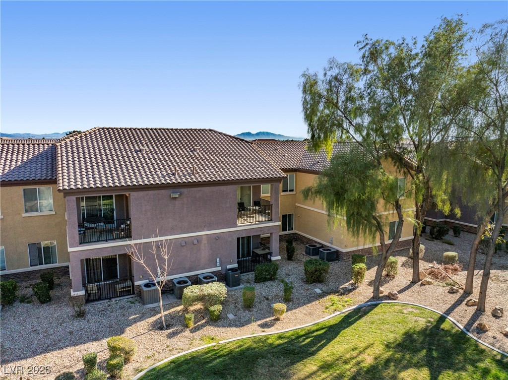 6868 Sky Pointe Drive 2076
