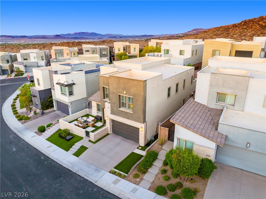 766 Glistening Light Court