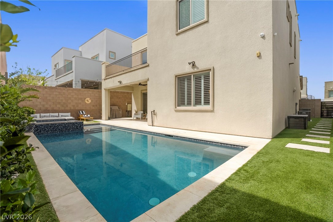 766 Glistening Light Court