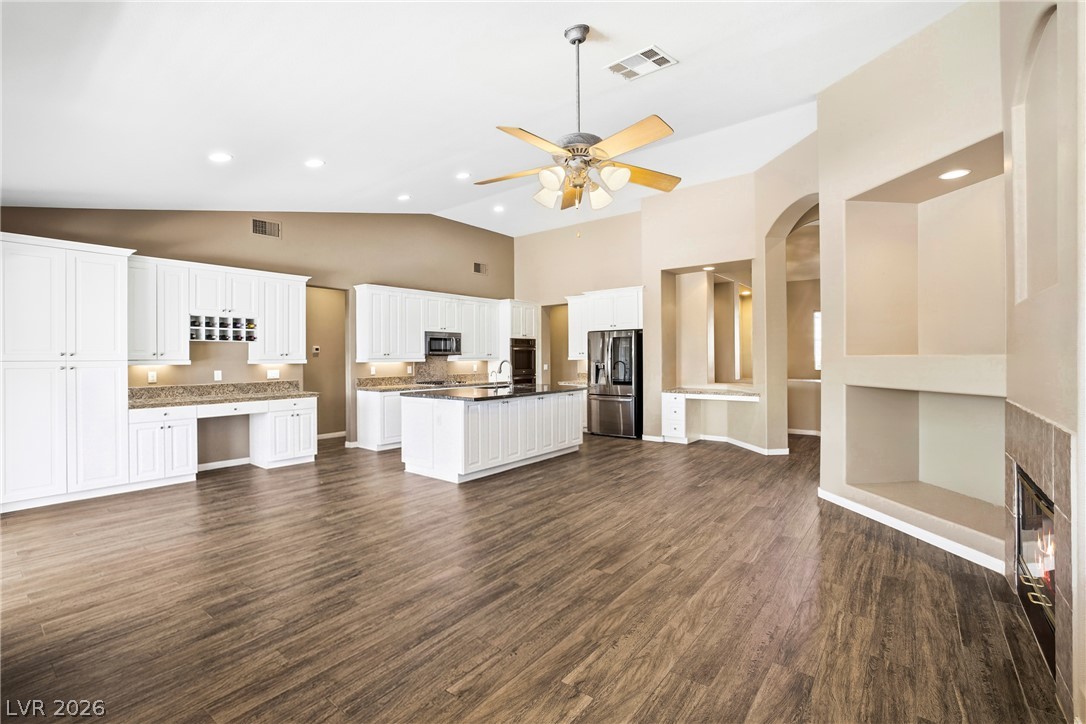 348 Quiet Harbor Drive