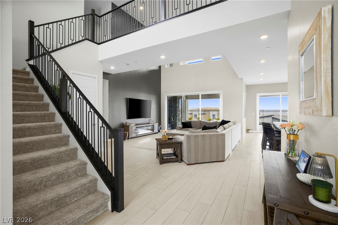 526 Faucon Court